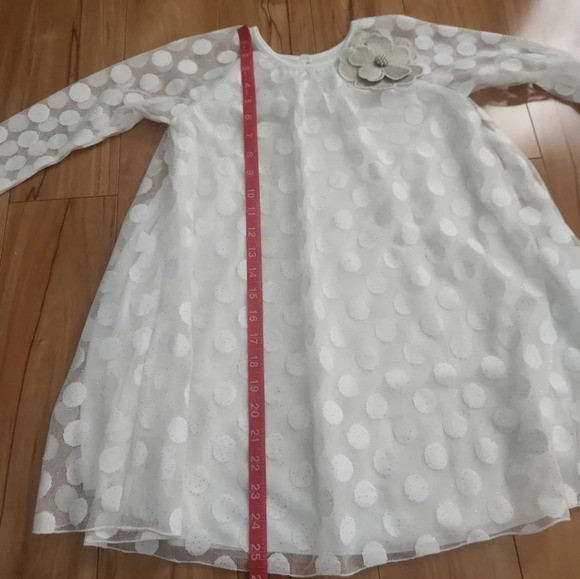 ✨Pippa & Julie✨ Little girl Lace overlay silver/gold/white  dress size 6X - Picture 10 of 11